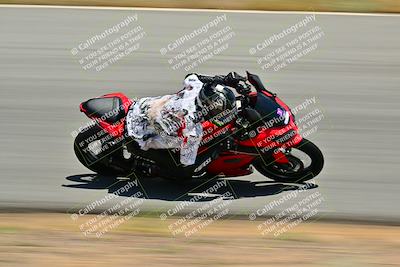 media/May-31-2025-Classic Track Day (Sat) [[da23ab3028]]/Group A/Session 4 (Turns 4 and 6)/